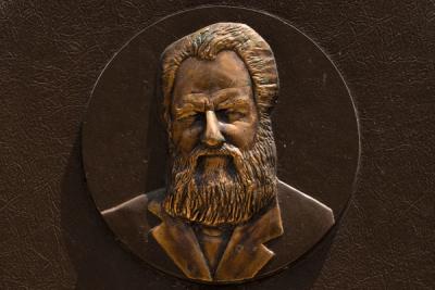 Detail of a plaque in Paris, Ontario, marking the site where Alexander Graham Bell received the first successful long-distance telephone transmission from Brantford on August 10, 1876