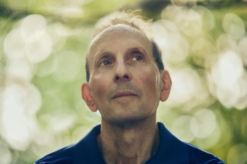 A portrait of GLP-1 researcher Daniel Drucker