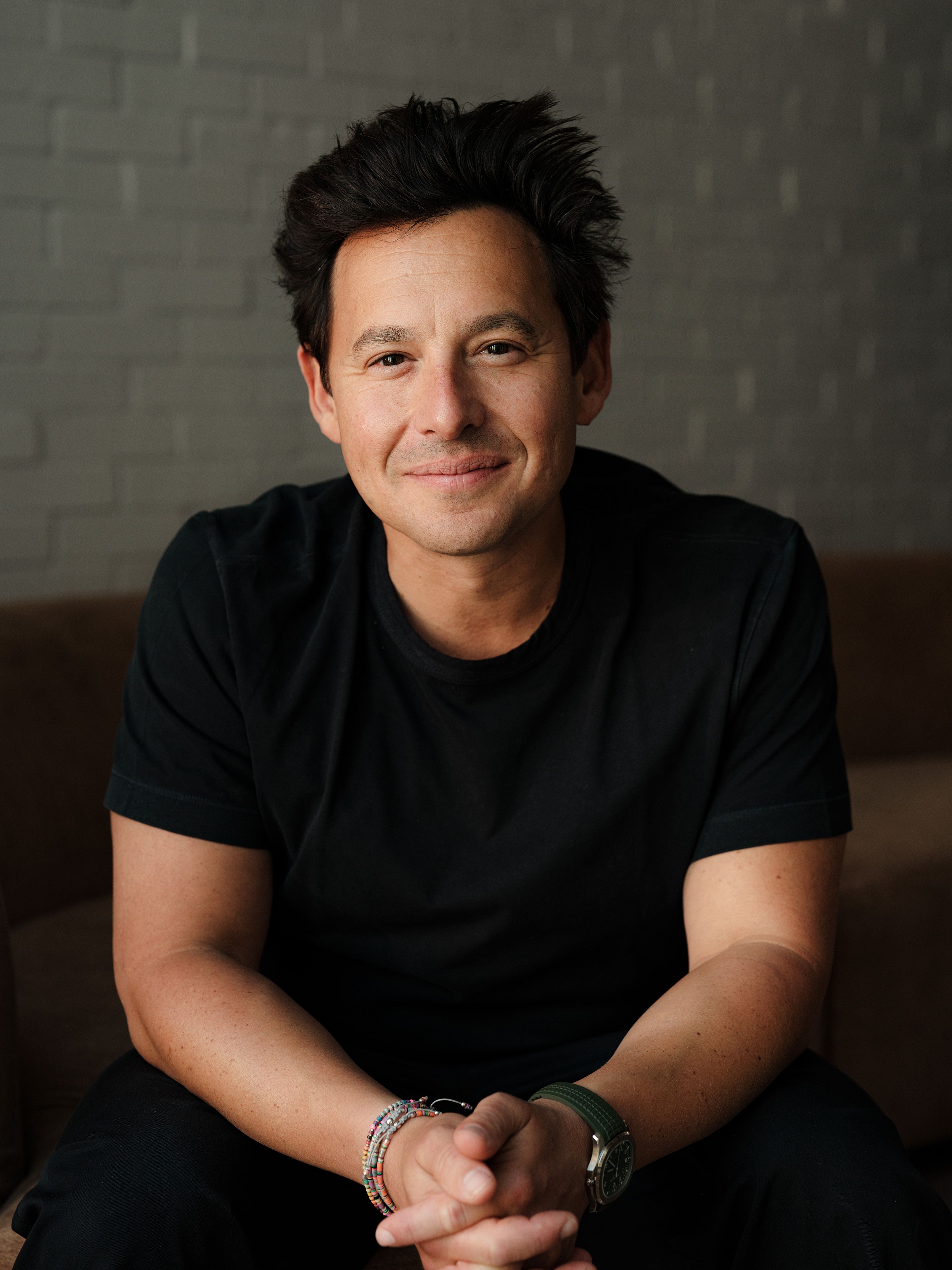 A portrait of Shopify president Harley Finkelstein