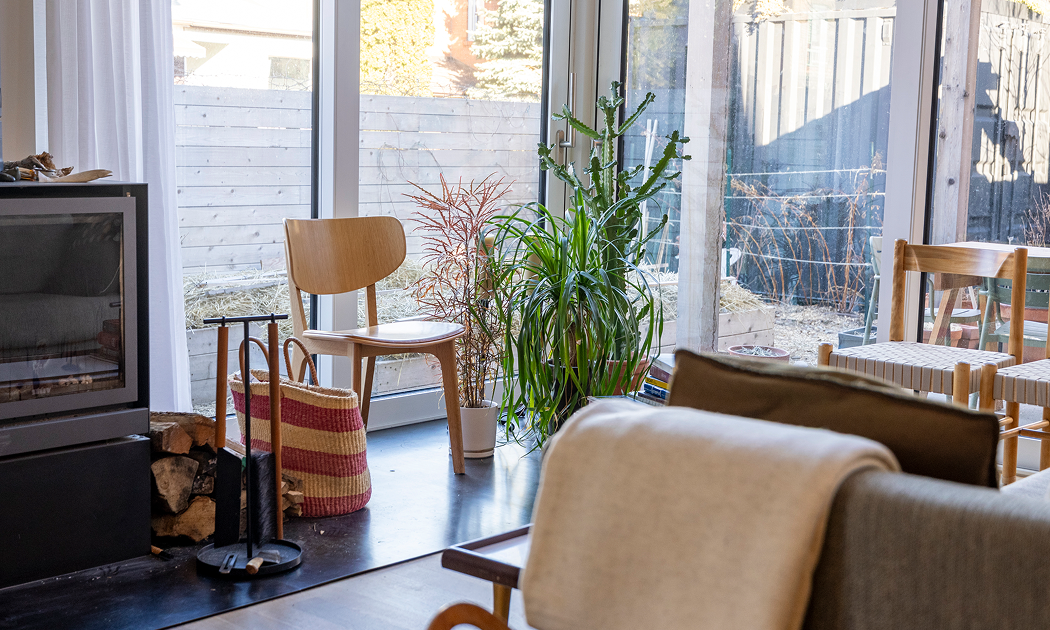 Ulster House in Toronto Living Space