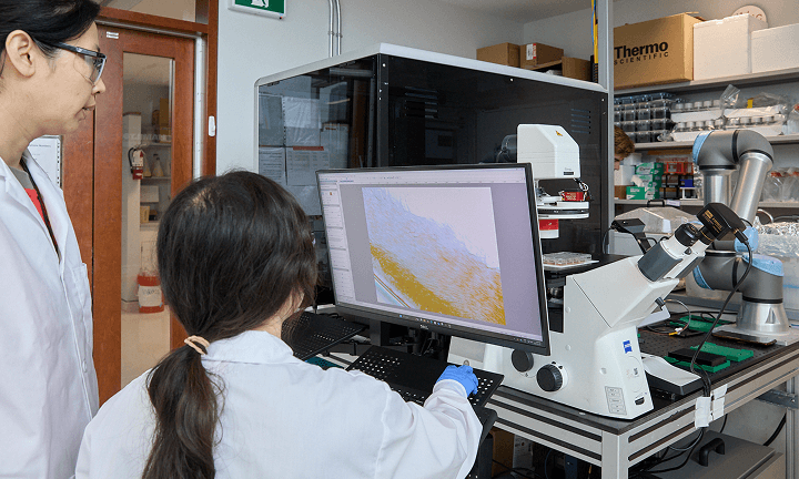 Because the lab produces thousands of organs-on-a-chip, it can quickly test specimens with thousands of different dosages.