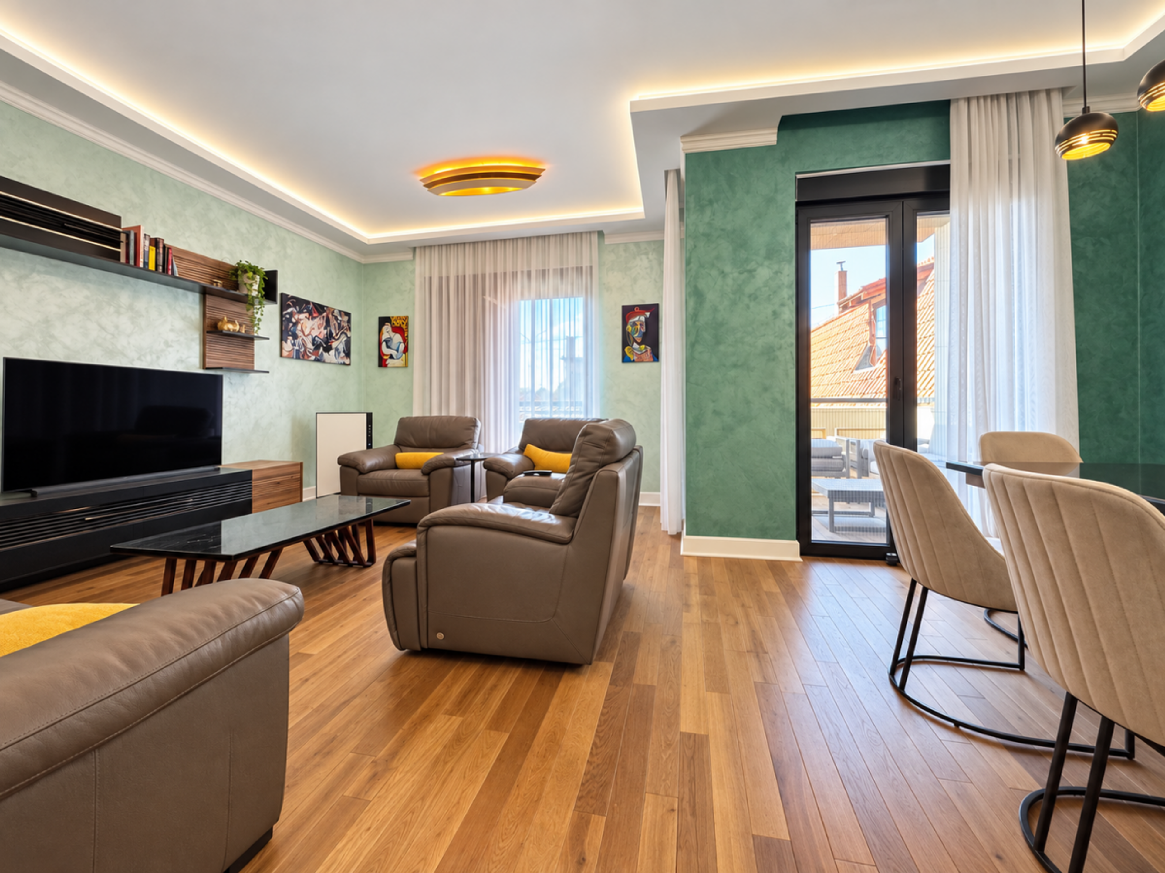 Luxury two-bedroom apartment in Pregrevica with parking