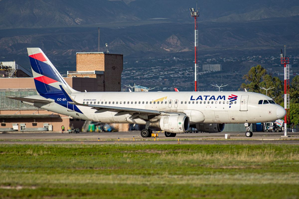 9z remonta en Cologne: LATAM tiene su momento