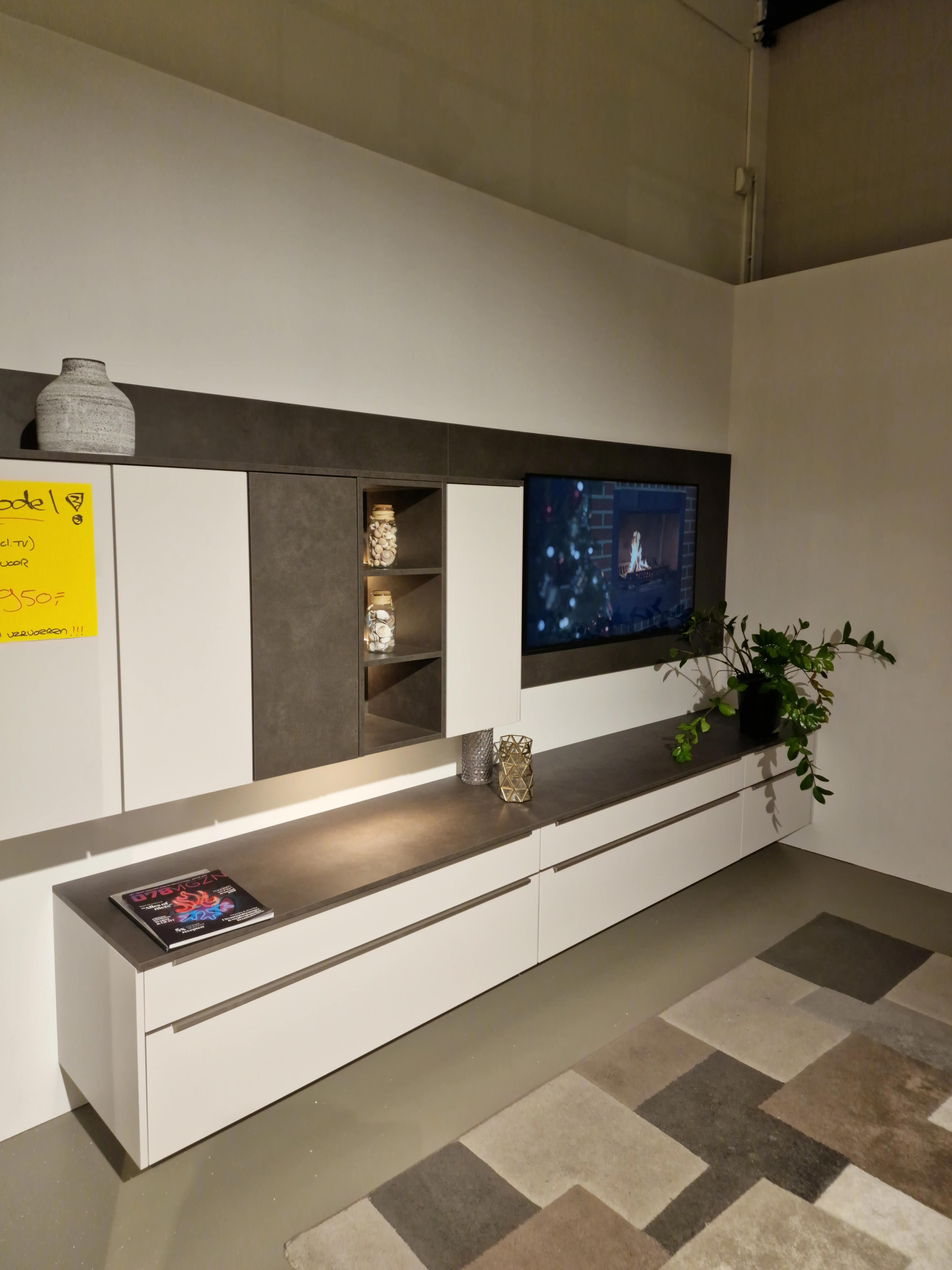 TV Meubel exclusief TV