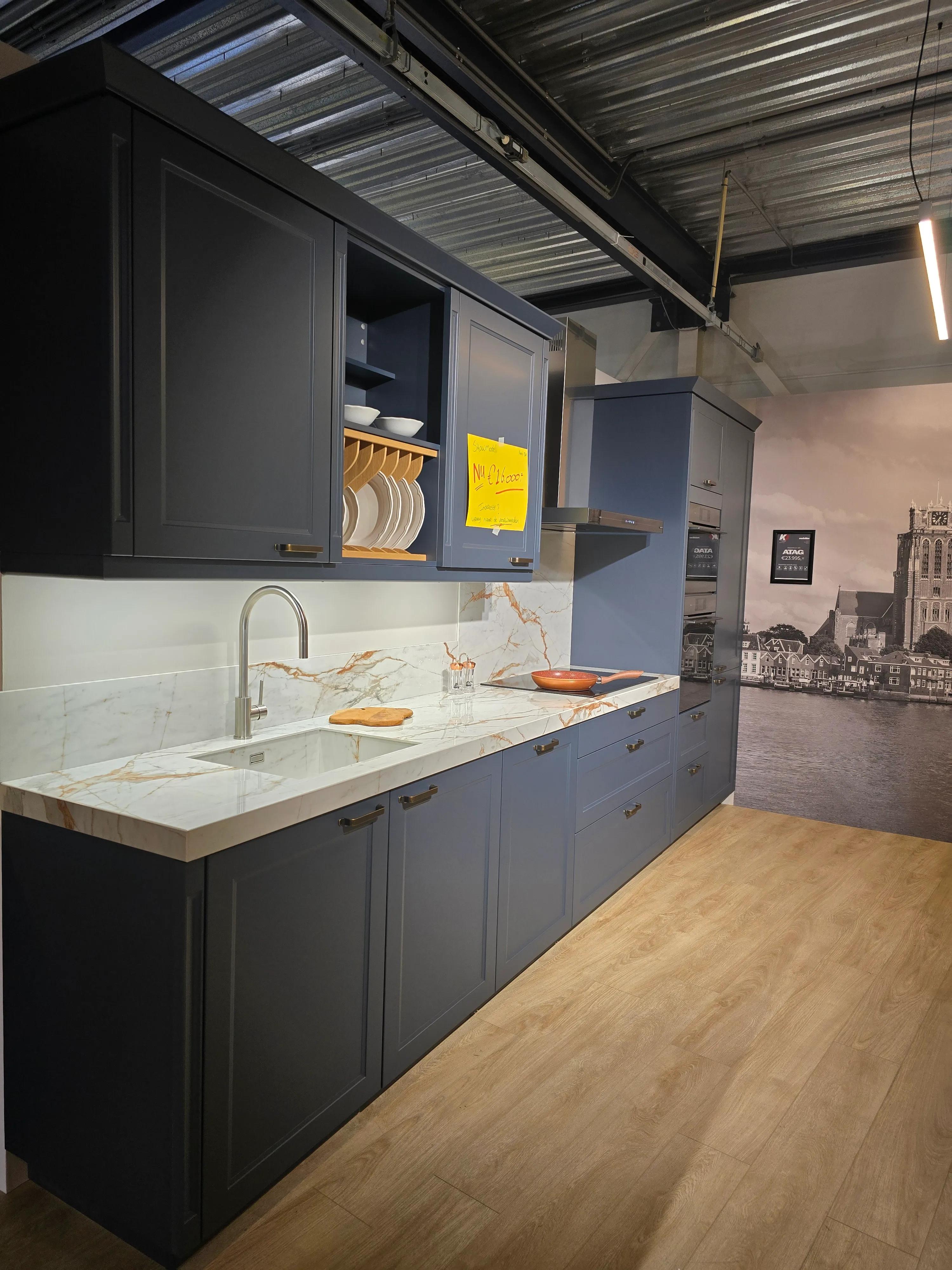 Nobilia Cascada Fjord Blauw