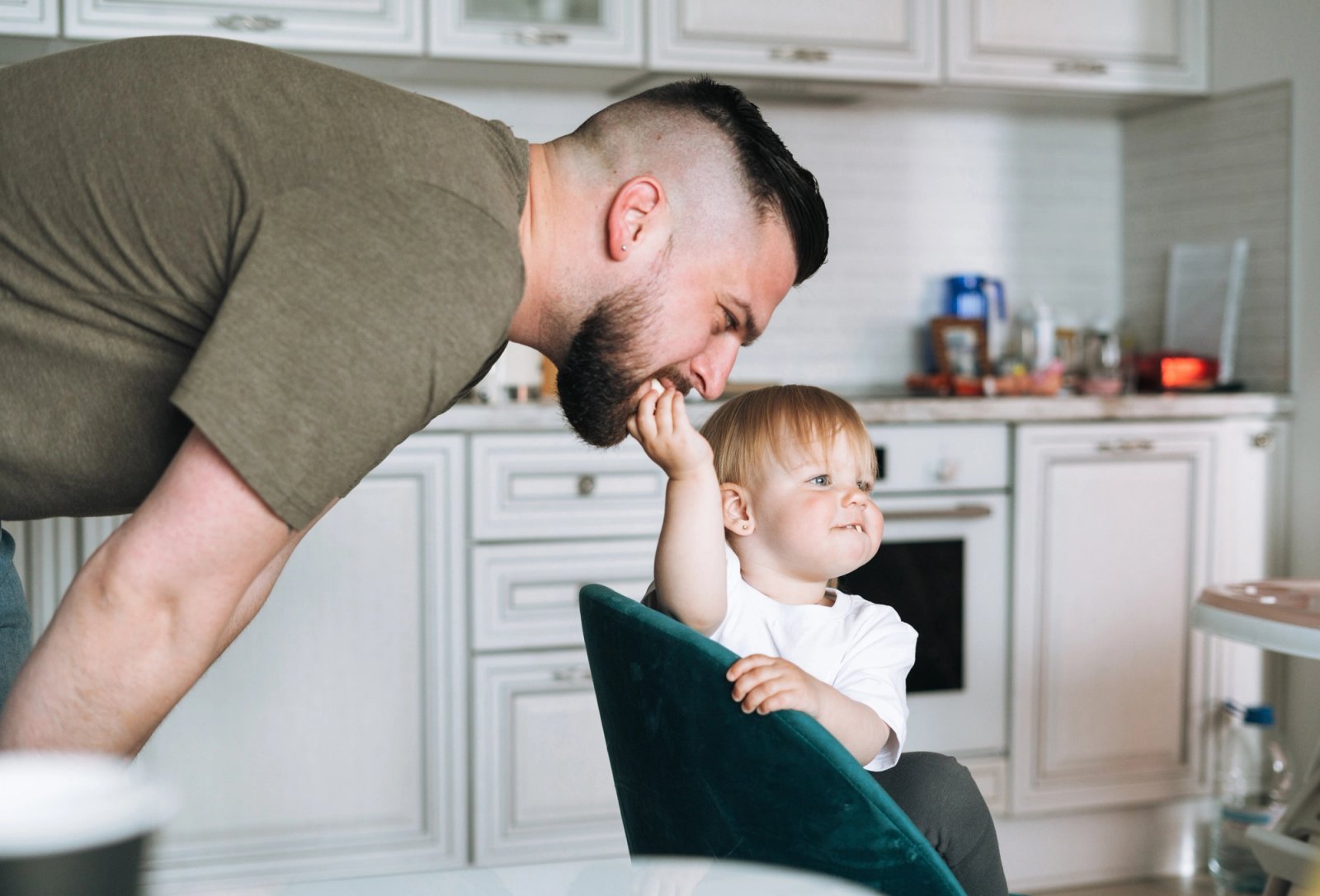 27 tips voor het schoonmaken en organiseren van uw keuken