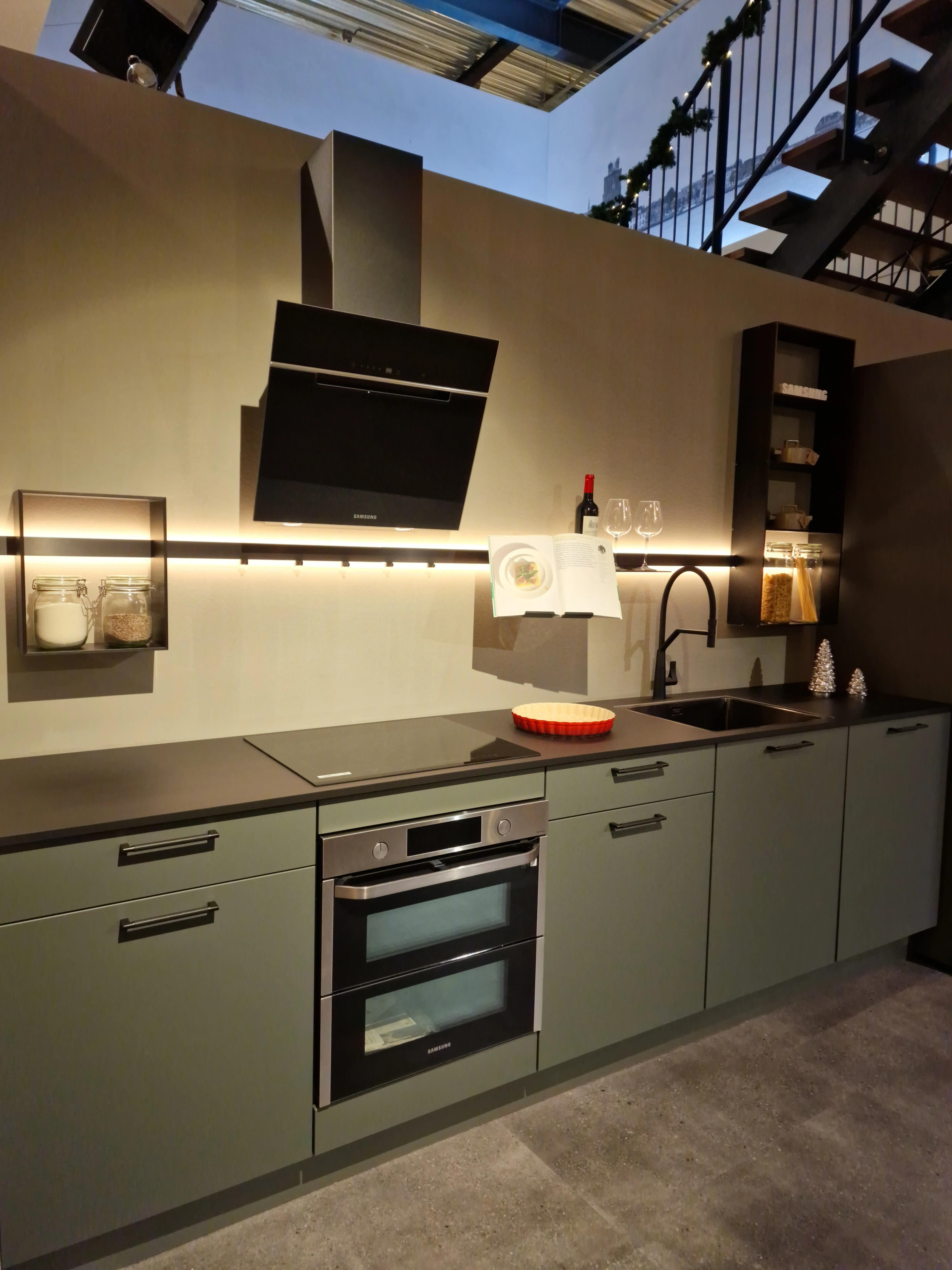 Supercomplete keuken mat groen Samsung keramiek