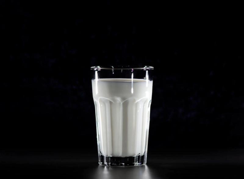 ¿Cómo se prueba la alergia a la leche de vaca?