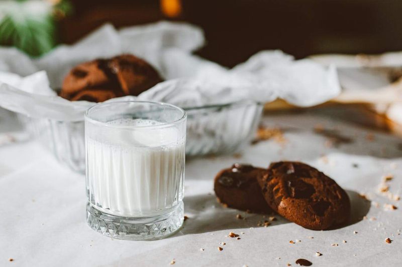 ¿Puede un bebé superar la alergia a la leche de vaca?