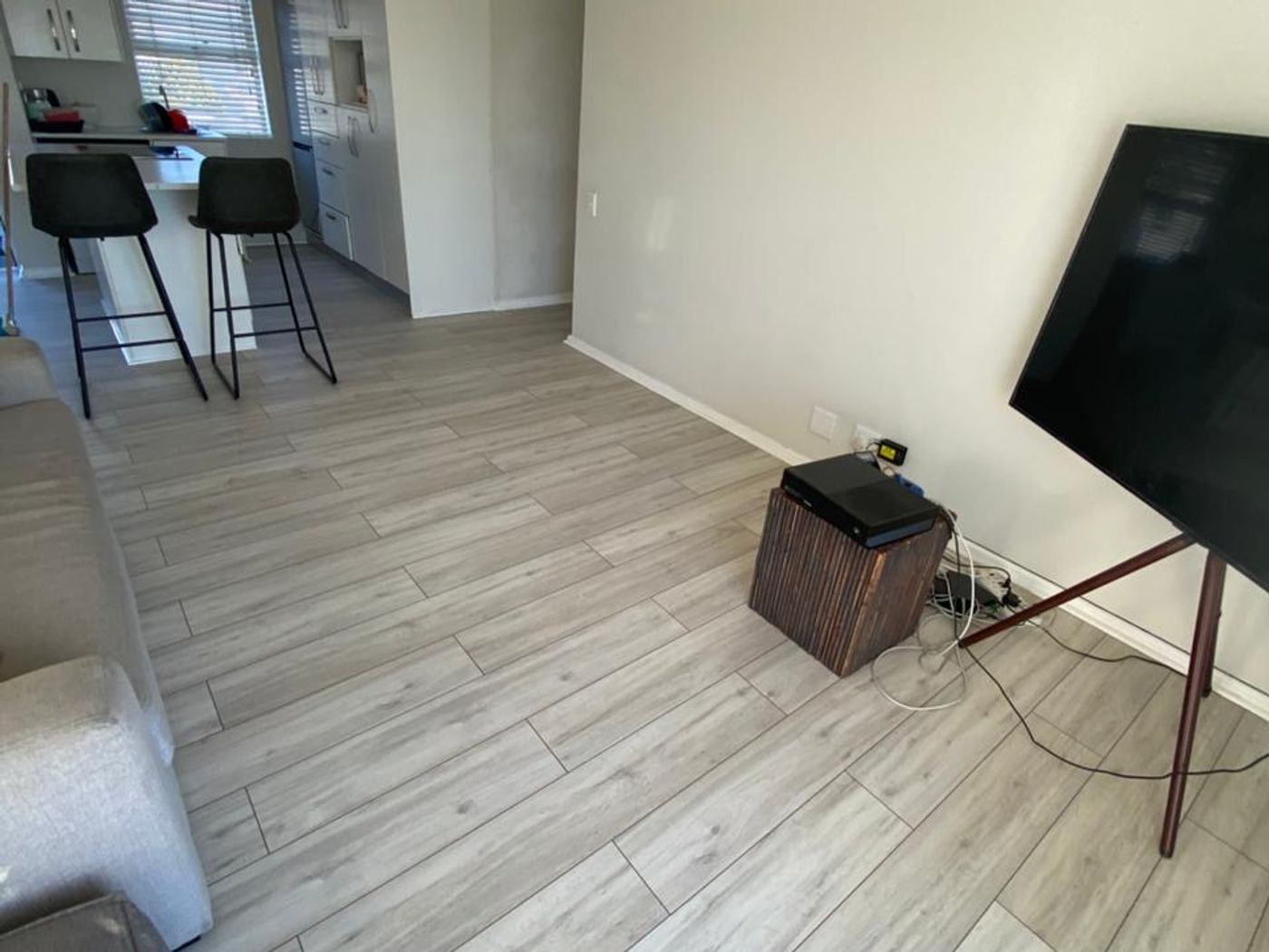 Laminate Flooring Installation after renovation