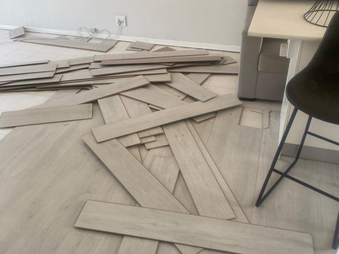 Laminate Flooring Installation before renovation