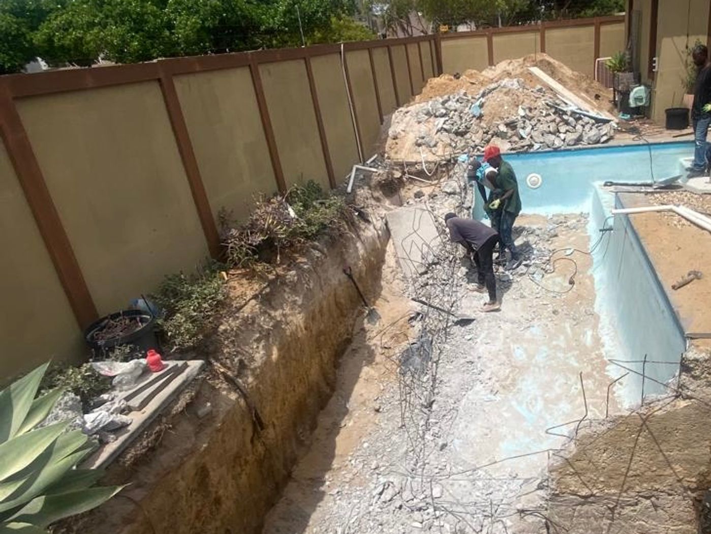 Modern Backyard Renovation before renovation