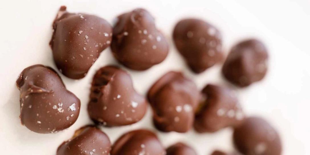 Dark Chocolate Protein Hearts