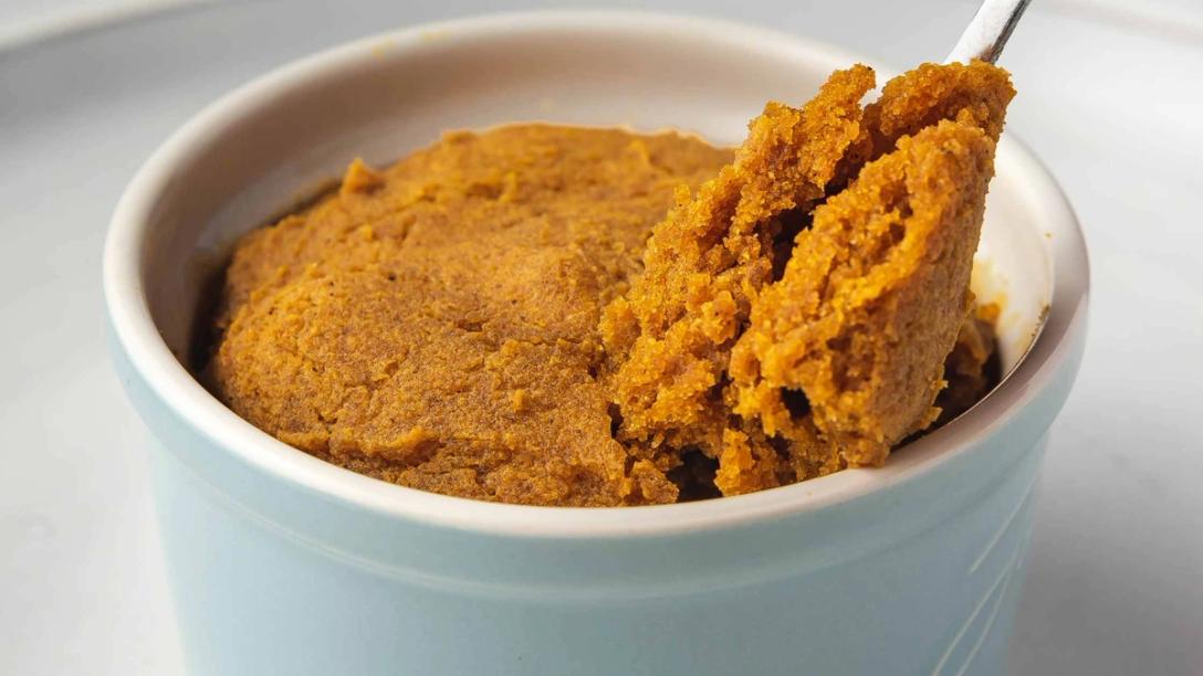 Pumpkin Spice Protein Mug Cake