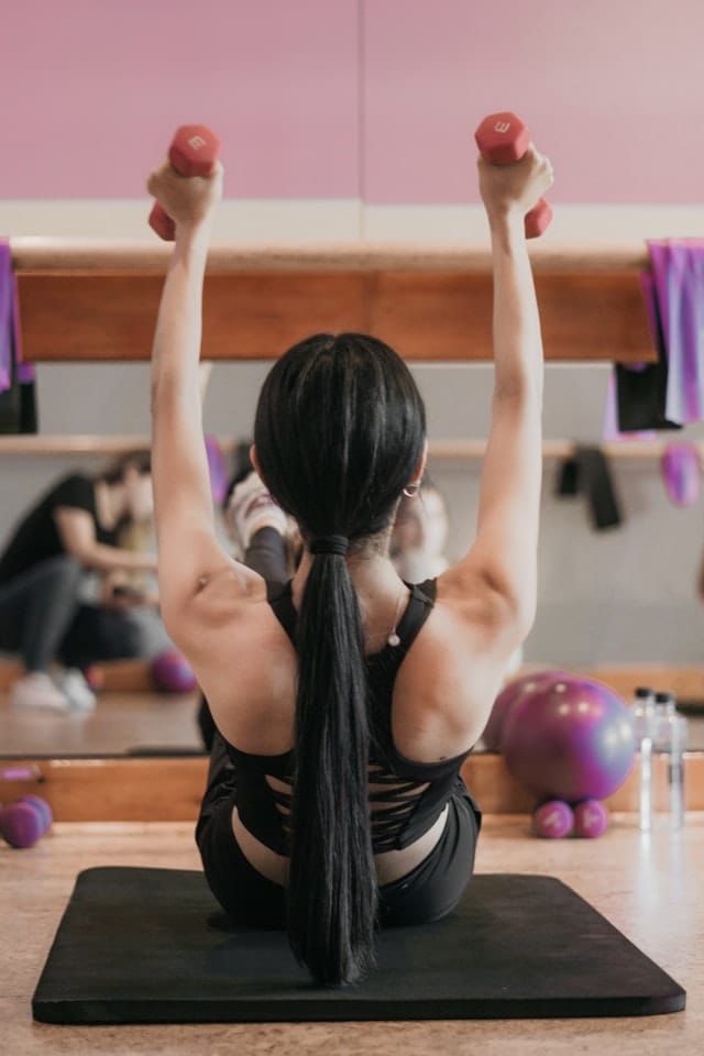 Bottoms Up: Beginner's Guide to Barre