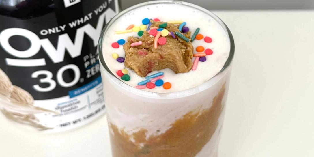 Funfetti Birthday Cake Smoothie