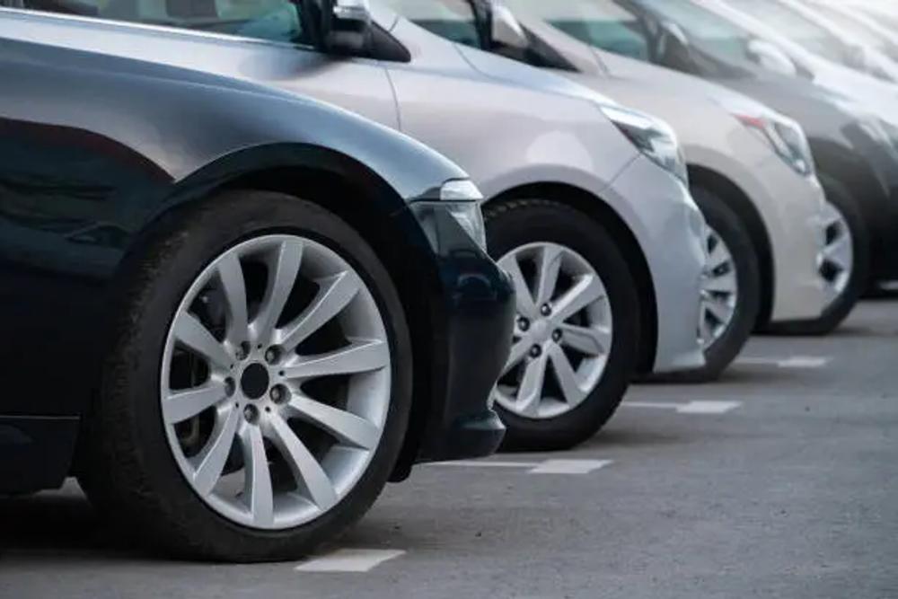4 cars