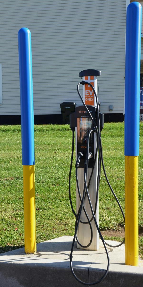 high-capacity charging hubs