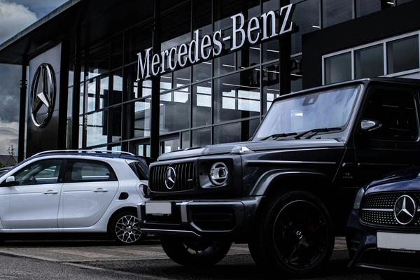 Dealer Markups Drop to 3-5% Over Invoice in 2026 — But Hidden Fees Replace MSRP Premiums