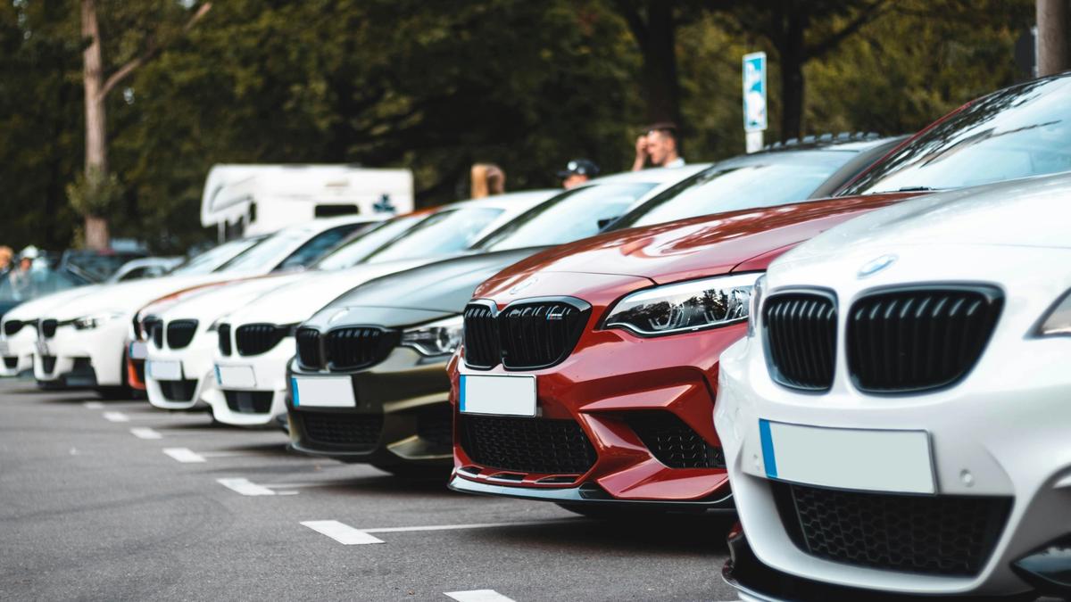$1,000 Monthly Car Payments Are Now Normal — Here's How to Avoid One