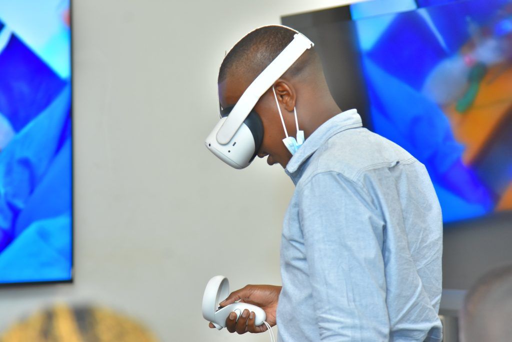 Experience cutting-edge virtual reality technology for surgical training and health education. Our VR lab transforms how medical professionals learn.
