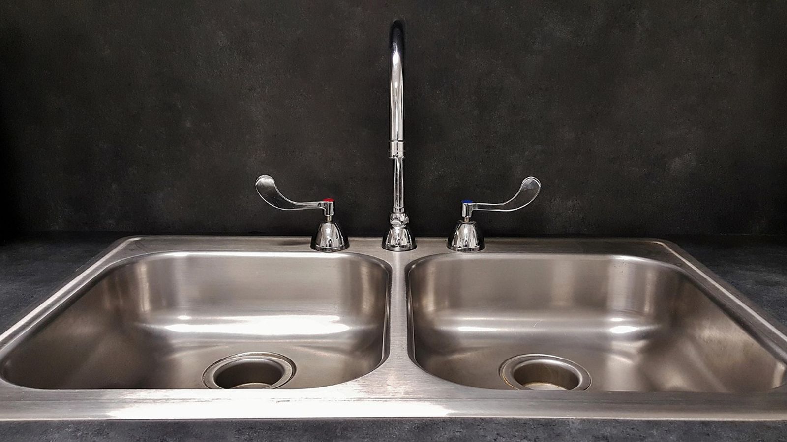 Residential sink drain plumbing