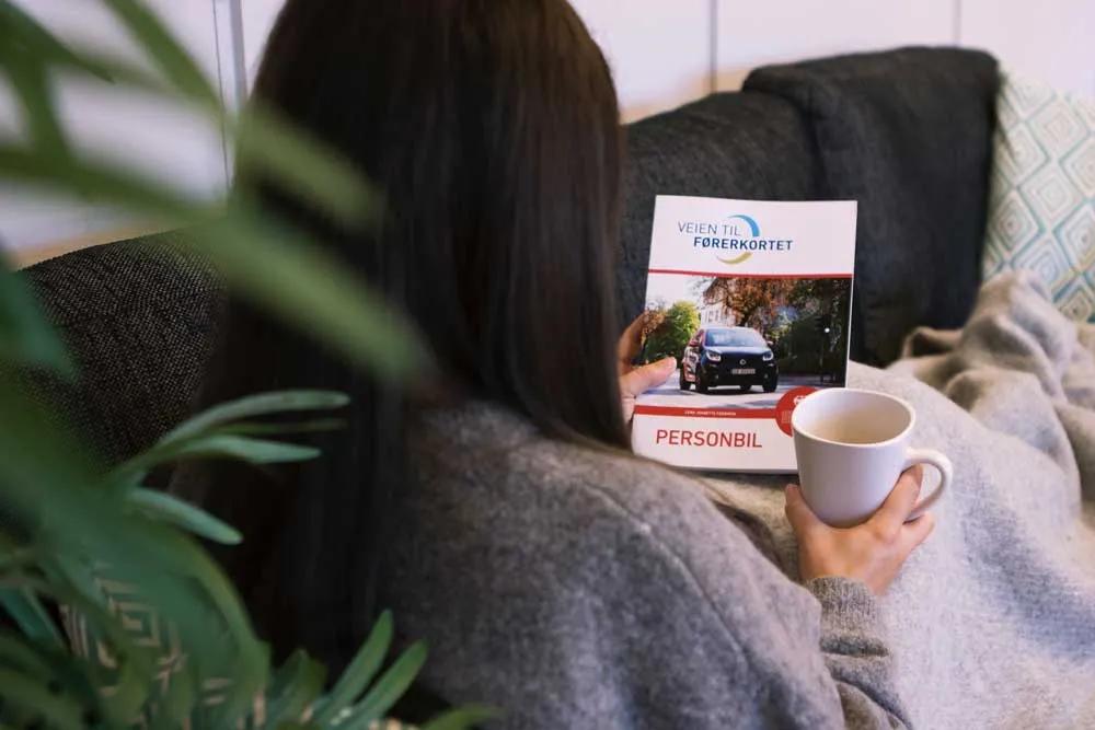 Doubled sales of the theory book “Veien til førerkortet” compared to the previous year