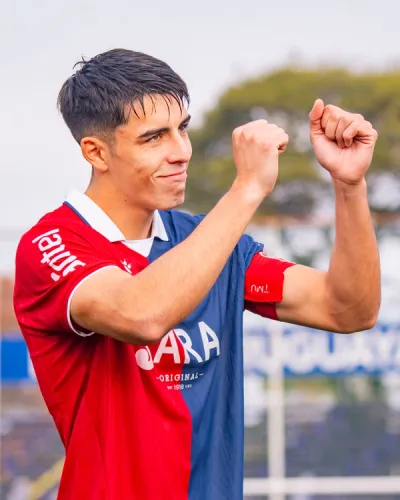 Ezequiel Burdín: de formativas al fútbol internacional