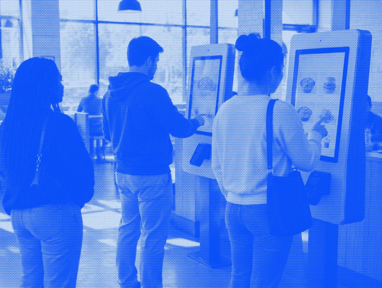 Self-service kiosks for restaurants: a buyer's guide