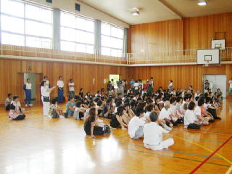 主体は…中学生ボランティア！