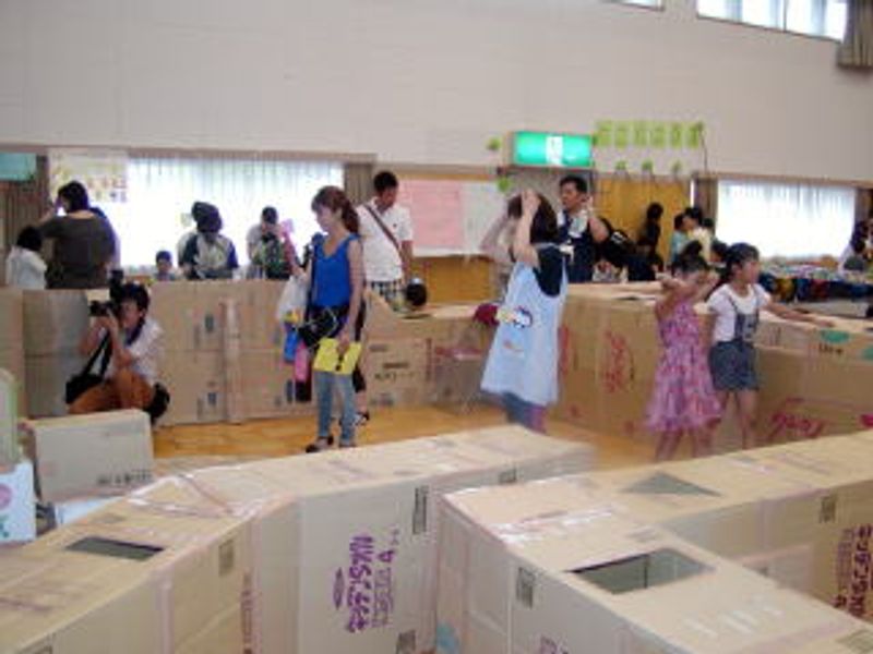 「ダンボール迷路」♪