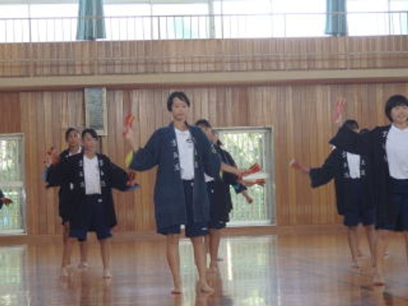 元気に…