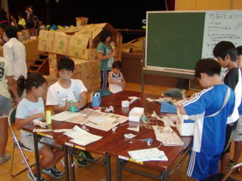 ここは…こうやって…