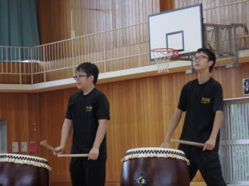 力強く…