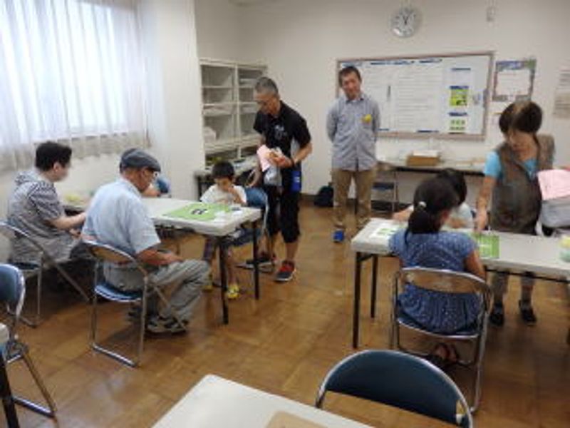 「にゃんこならべ」は…
