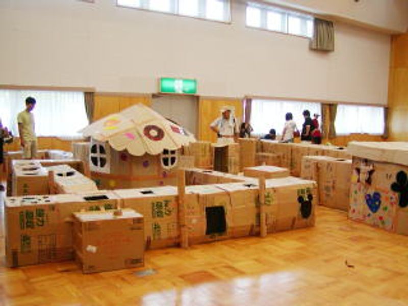 ダンボール迷路