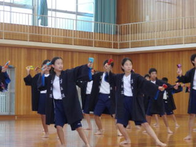 元気に…