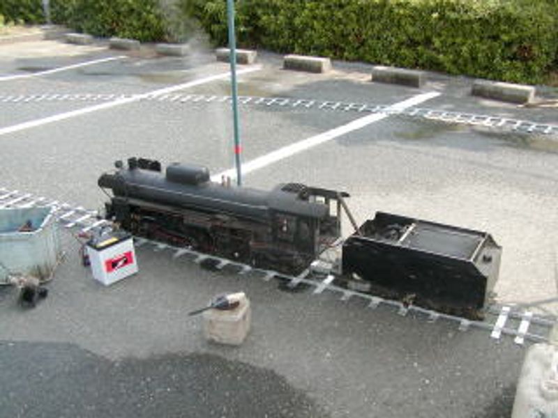 準備中のミニＳＬ、石炭を燃やして…