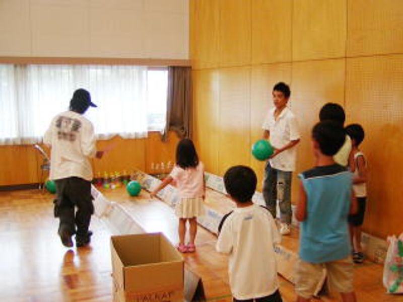 ストライクになぁれ！