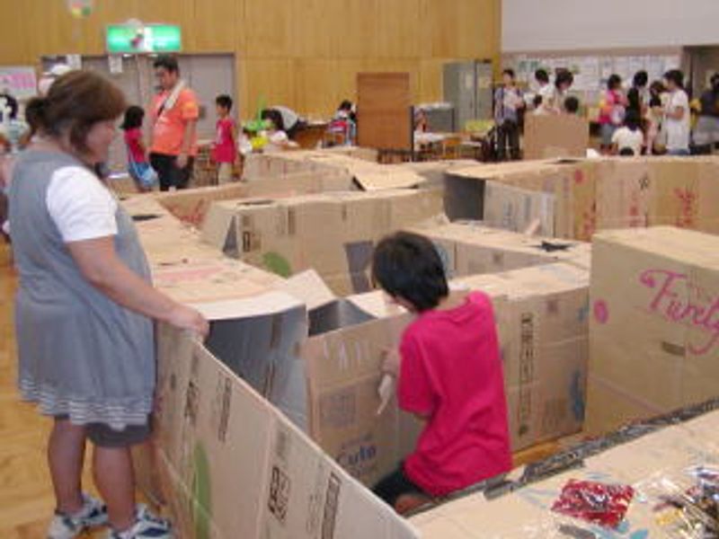 ガムテープで…補修