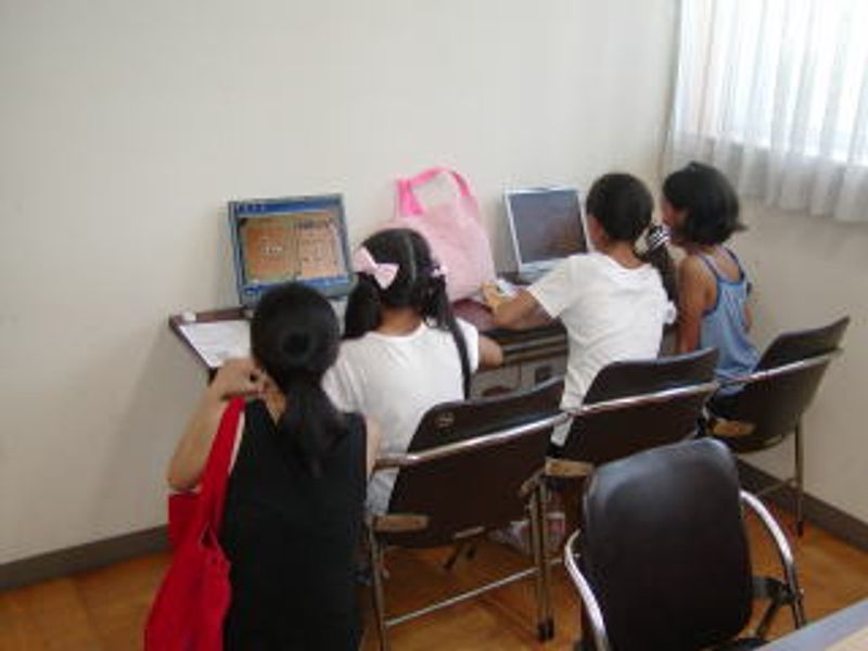 パソコンと…勝負よ♪