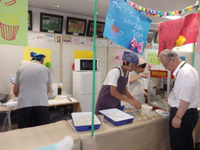 カップケーキ・わらびもち…