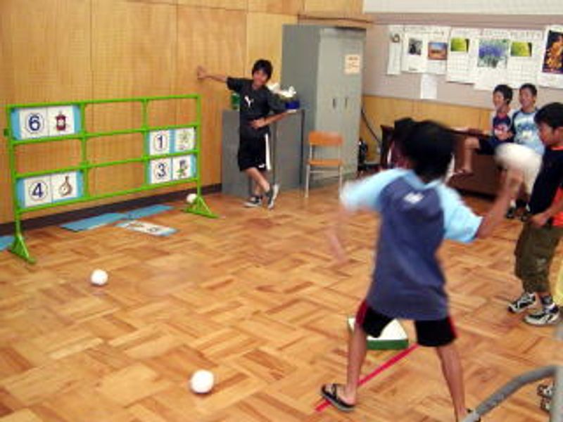 ストラックアウト