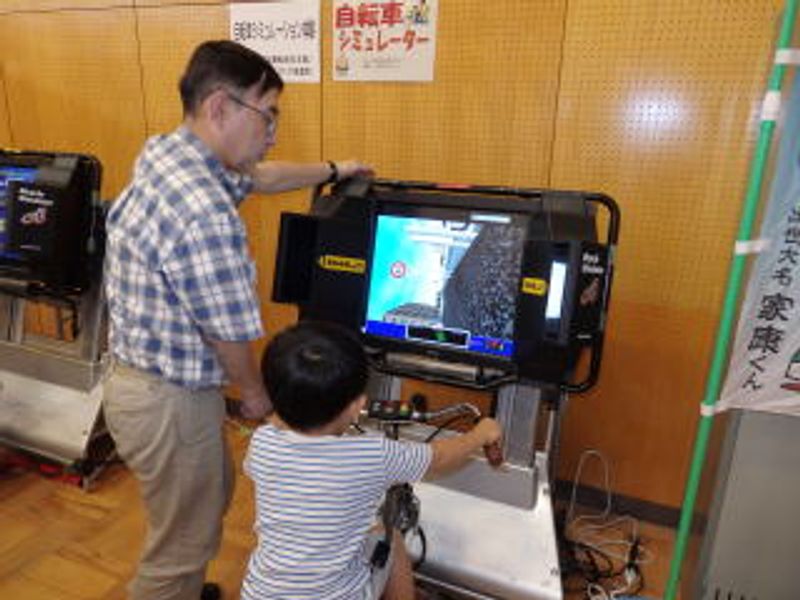 「自転車シミュレーター」体験