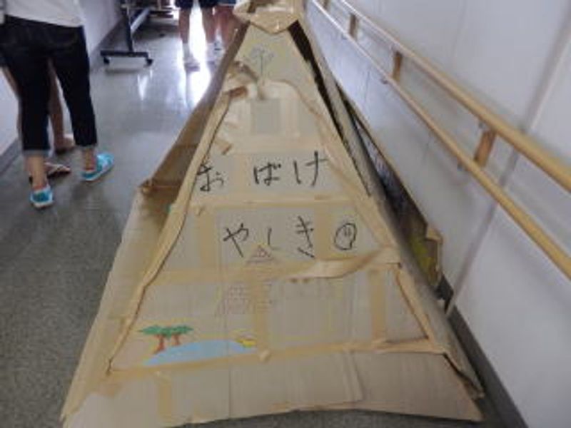 時々…悲鳴が…