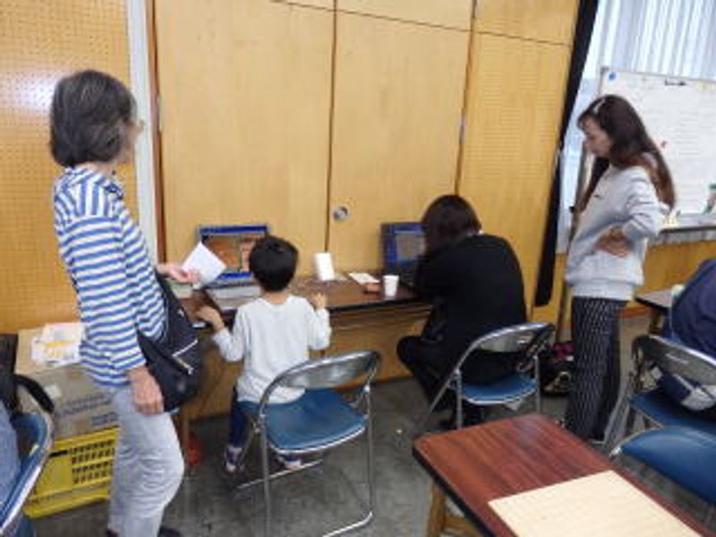 パソコンと勝負…