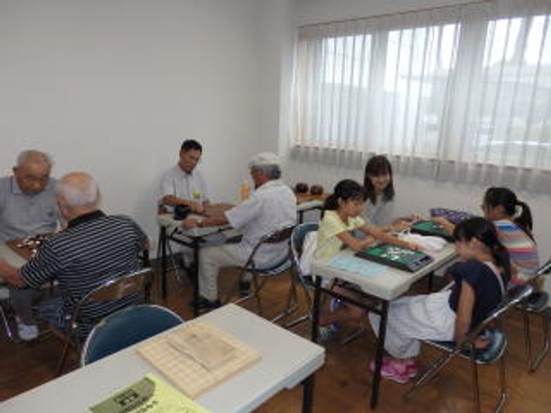 オセロは…ひっくり返して…