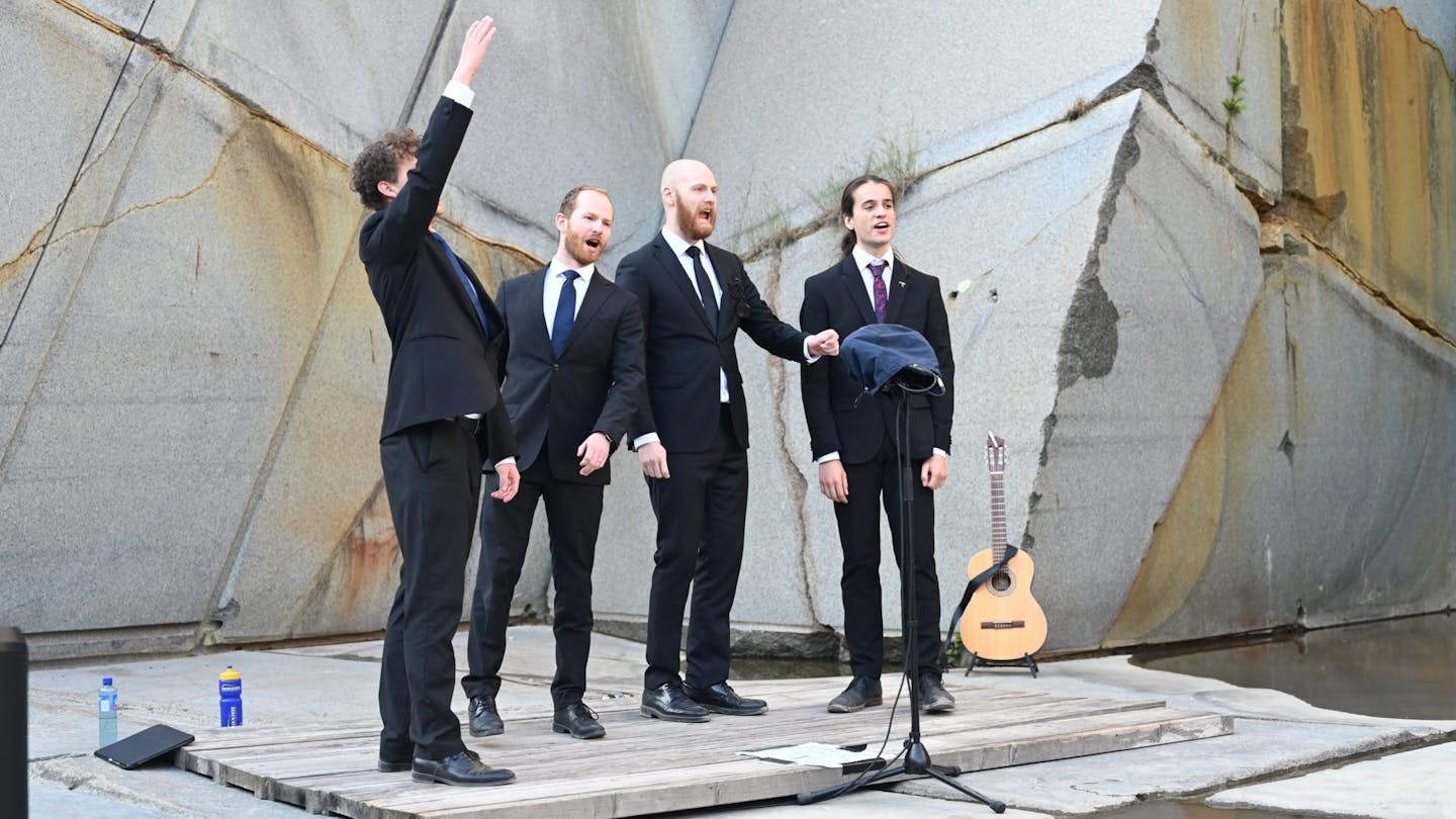 Cover image for SFÆRESONG - Barbershop på Cafeteatret / Nordic Black Theatre