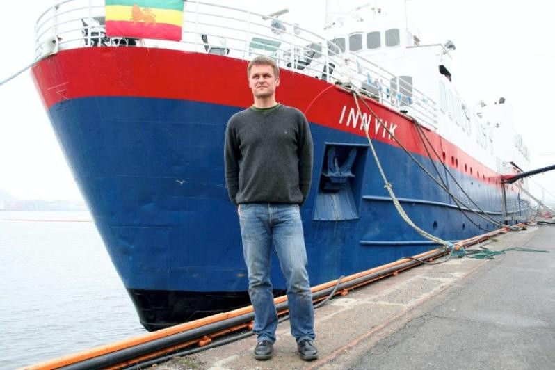 Jarl solberg utenfor MS Innvik