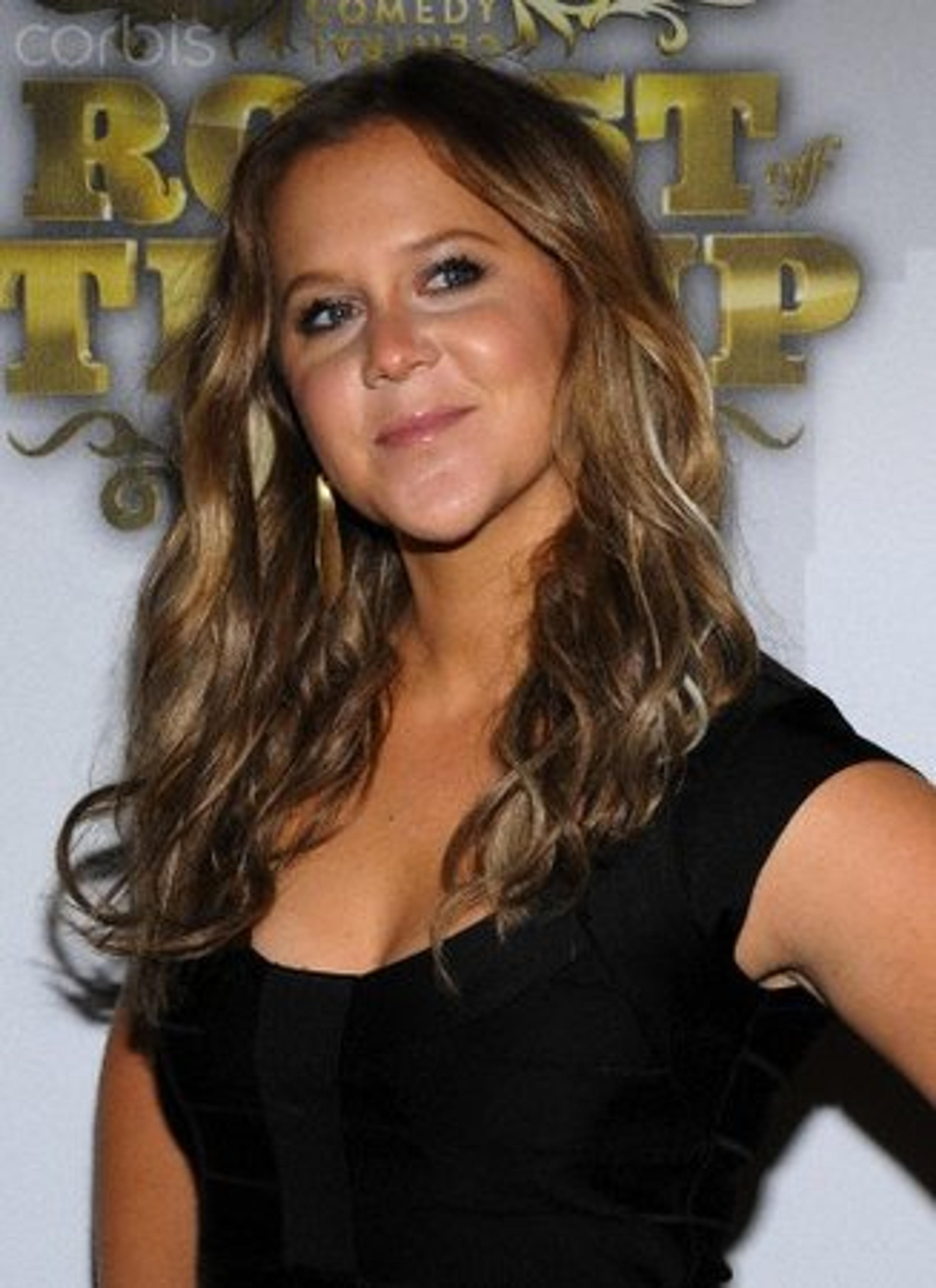 Celebrity — Dyana Aives